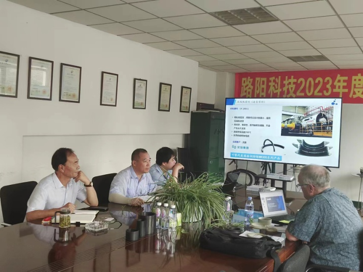 美國老客戶再度蒞臨，深化合作共謀未來